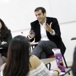 Conversatorio con estudiantes de Periodismo abordó la migración desde el ámbito comunicacional