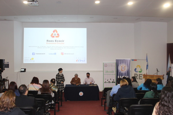 Con charlas sobre sustentabilidad la UCN conmemoró el Día Internacional del Reciclaje