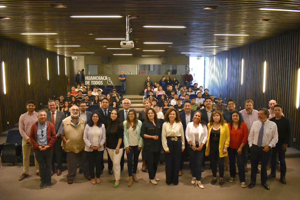 Escuela de Negocios Mineros y Departamento de Ingeniería Metalúrgica y Minas inauguran año académico