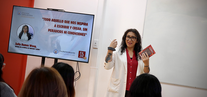 Día del Libro: Escritora Sofía Ramos Wong dictó charla a estudiantes en la UCN